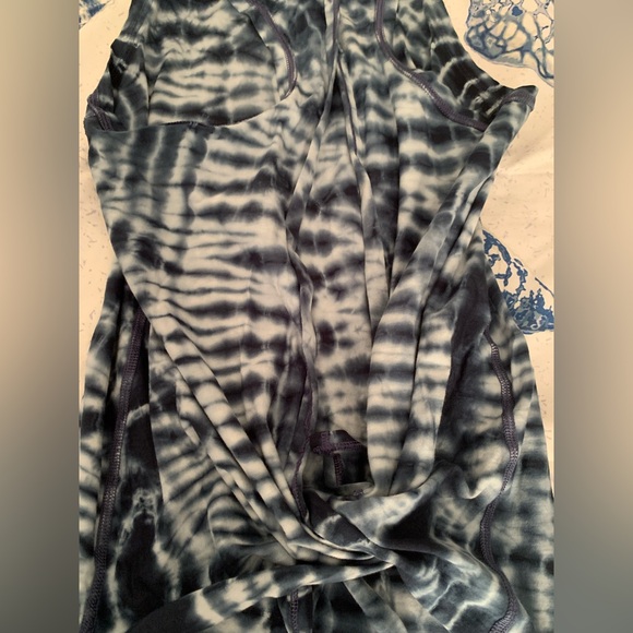 lululemon athletica All Tied Up Tank Top size 6 - Picture 7 of 11